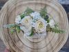 Esküvői hajdísz - Ekrü virágokkal és kristály levelekkel